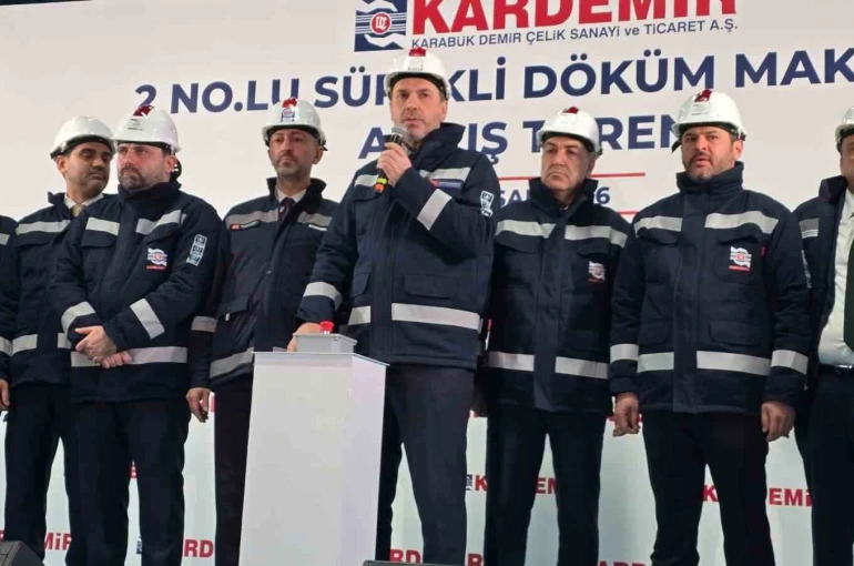 Bakan Bayraktar: "Türkiye çok güçlü bir sanayiye sahip olmak zorunda"