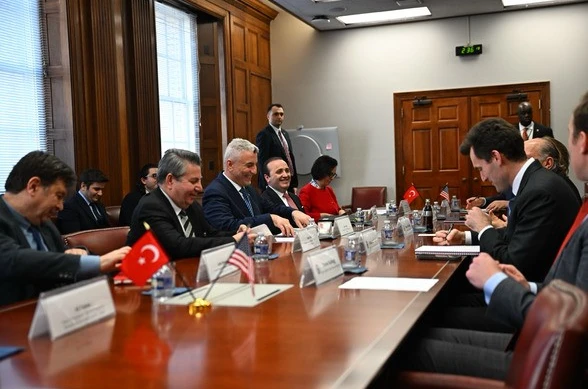 Bakan Bolat, ABD Ticaret Bakanı Lutnick ile bir araya geldi 