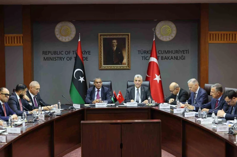 Bakan Bolat: "Libya ile gelecek yıl 5 milyar dolarlık ticaret hacmi hedefliyoruz" 