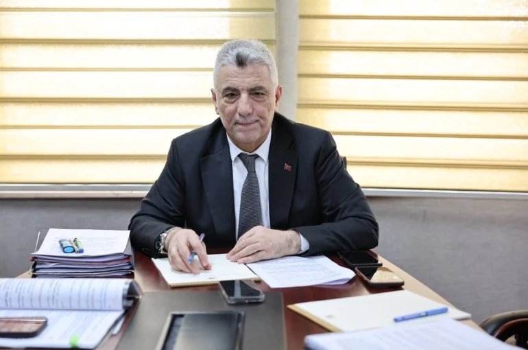 Bakan Bolat: "Türkiye-Suriye Ortak Gümrük Komitesi’nin ilk toplantısını en kısa sürede gerçekleştirme hususunda mutabık kaldık" 