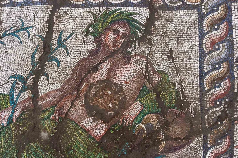 Bakan Ersoy’dan Aspendos müjdesi