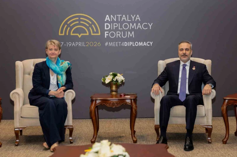 Bakan Fidan, Birleşik Krallık Dışişleri, İngiliz Milletler Topluluğu ve Kalkınma Bakanı Cooper ile görüştü