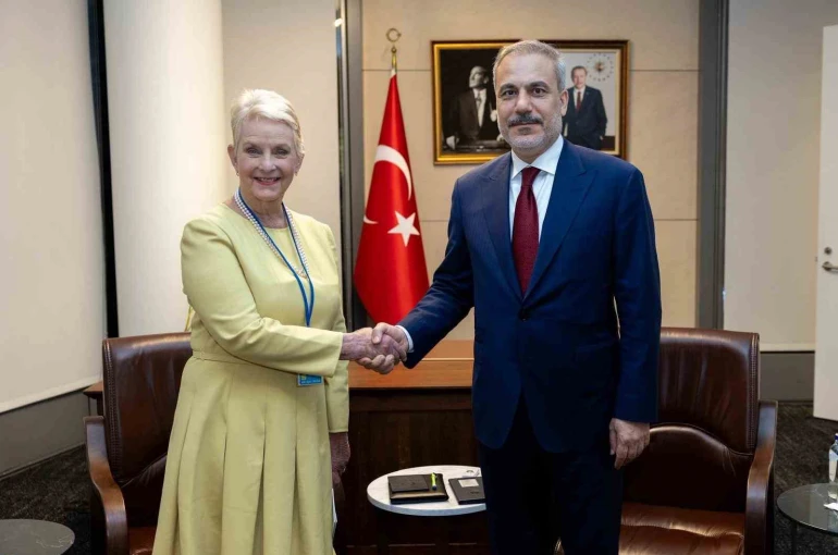 Bakan Fidan, BM Dünya Gıda Programı (WFP) İcra Direktörü Cindy McCain ile görüştü 