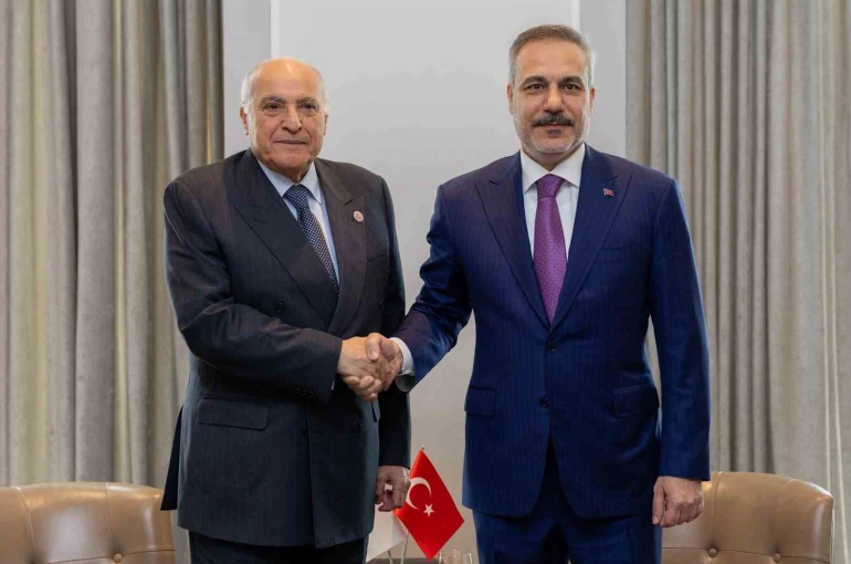 Bakan Fidan, Cezayirli mevkidaşı Attaf ile görüştü
