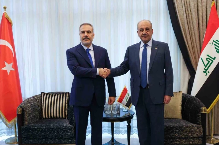 Bakan Fidan, Irak Savunma Bakanı Abbasi ile görüştü 