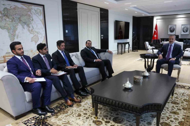 Bakan Fidan, Katarlı mevkidaşı Al-Khulaifi ile bir araya geldi 