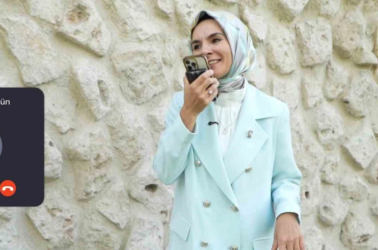 Bakan Göktaş, ‘Aile Her Şeydir’ mesajı veren 12 Dev Adam’ı ve ailelerini tebrik etti 