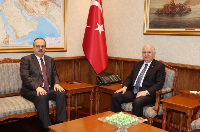 Bakan Güler, Ankara Valisi Canbolat’ı kabul etti 