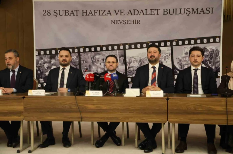 Bakan Gürlek, Nevşehir’de 28 Şubat mağdurlarıyla buluştu