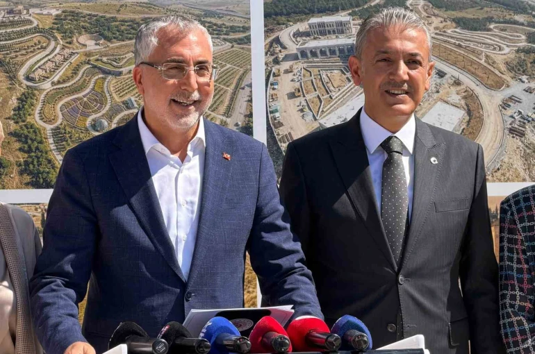Bakan Işıkhan: "Mardin’e 560 milyon liralık çocuk ve gençlik merkezi kuruluyor"