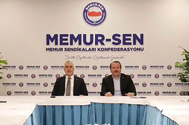 Bakan Işıkhan, Memur-Sen’i ziyaret etti 