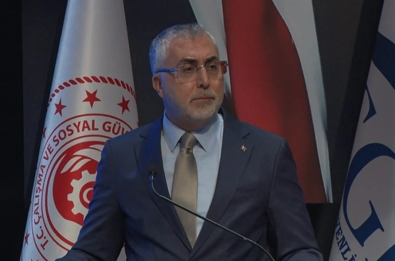 Bakan Işıkhan: "Üniversitelerimizin ve TÜSEB’in GSS uygulamalarının geliştirilmesine katkı sağlamasını amaçlıyoruz" 