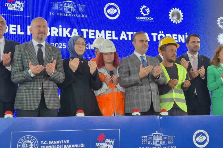 Bakan Kacır, Tekirdağ’da Model Fabrika’nın temelini attı 