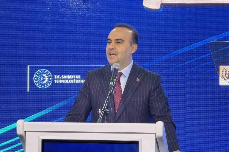 Bakan Kacır: "Türkiye’yi üretim ve teknolojide bambaşka bir lige taşıyoruz" 