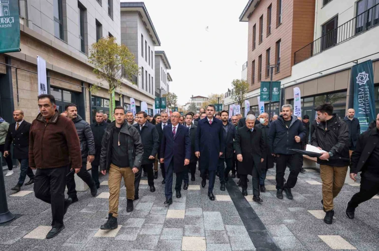 Bakan Kurum, Suriçi Çarşısı birinci etabın açılışını yaptı: "Bu proje bir vizyon eseridir, bir medeniyet iddiasıdır" 