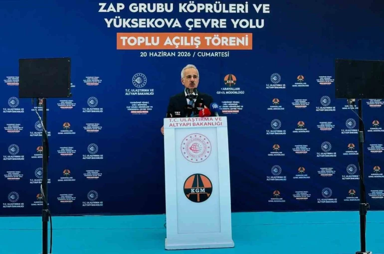 Bakan Uraloğlu: "Bir zamanlar ’girilmez’ denilen vadilerde şimdi tüneller açılıyor, köprüler yükseliyor" 