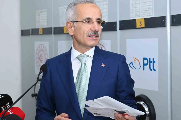Bakan Uraloğlu: "Posta ve kargo gönderi sayısı 210 milyona ulaştı"