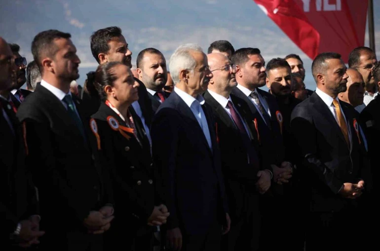 Bakan Uraloğlu: "Yeni bir eser kazandırmanın gururunu yaşıyoruz"