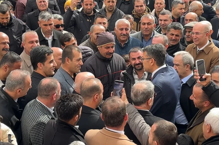 Bakan yardımcılığına atanan Vali Ali Çelik’ten veda ziyareti 