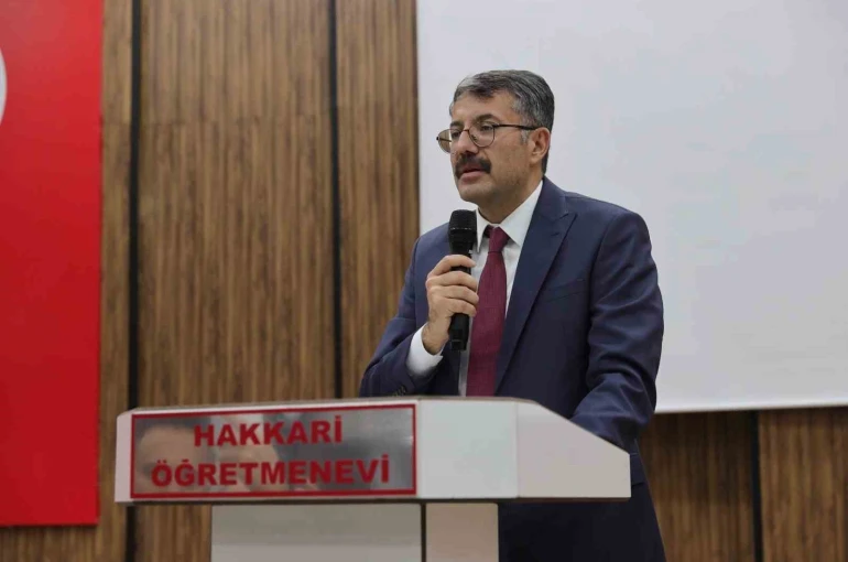 Bakan Yardımcısı Çelik: "Hayat yolculuğumda alın teriyle çalıştım" 