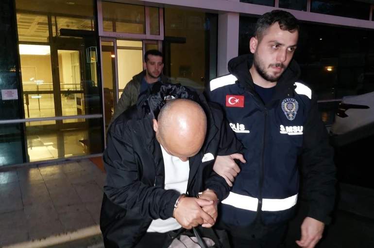 Balıkçı barınağında emekli polisi bıçaklayan şahsa 5 yıl 5 ay hapis 