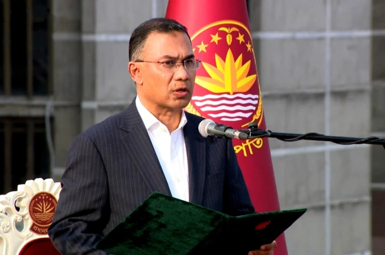 Bangladeş Başbakanı Rahman, yemin ederek görevine başladı