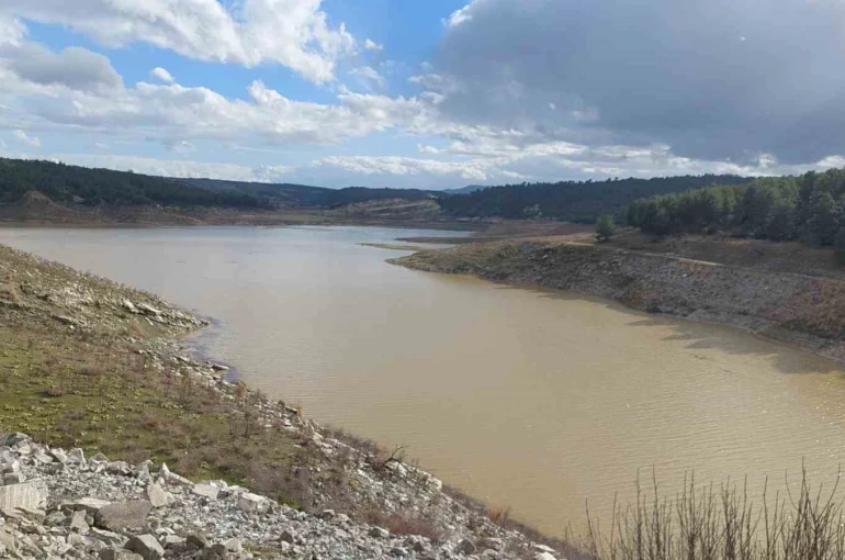 Barajlarda su seviyesinin yükselmeye başlaması çiftçileri sevindirdi