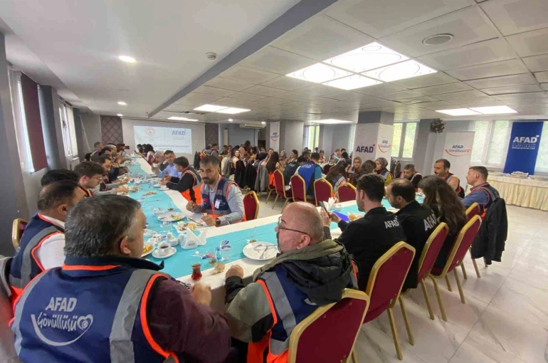 Bartın’da 74 AFAD gönüllüsüne sertifikaları verildi 