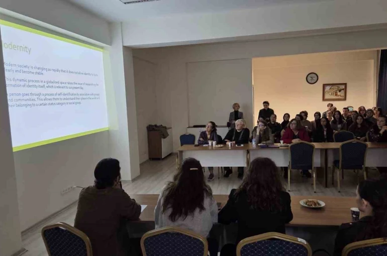 BARÜ’de Ukrayna Lviv Ivan Franko Ulusal Üniversitesi iş birliğinde uluslararası panel düzenlendi 