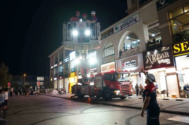 Başakşehir Belediyesinde kapsamlı deprem tatbikatı