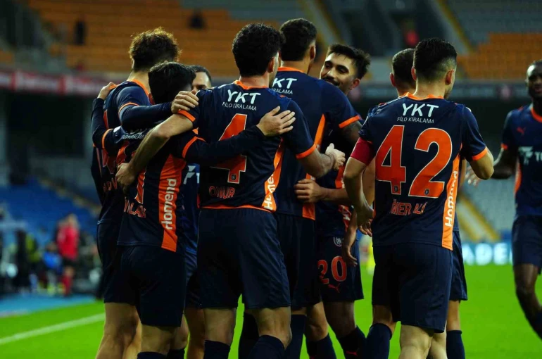 Başakşehir, bu sezon ilk kez rakip fileleri 5 kez havalandırdı 