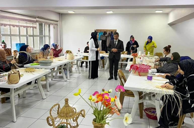 Başkan Aksun, ERMEK kurslarında incelemelerde bulundu 