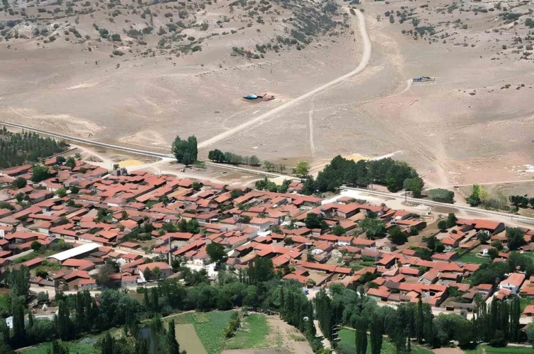 Başkan Albayrak: "Eskişehir vizyon yerine polemik üreten zihniyet yüzünden kaybediyor" 