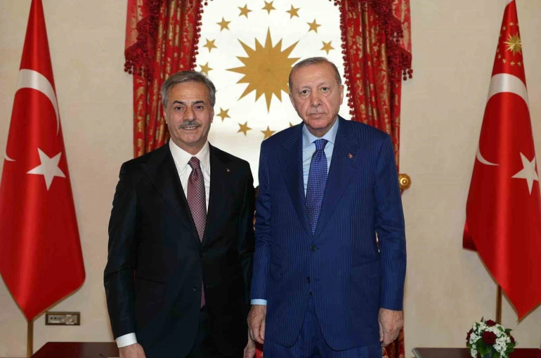 Başkan Alemdar, Cumhurbaşkanı Erdoğan’a projesini sundu