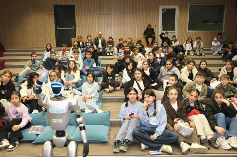 Başkan Altay: “14 bin öğrencimiz bilim merkezi ile tanışacak”