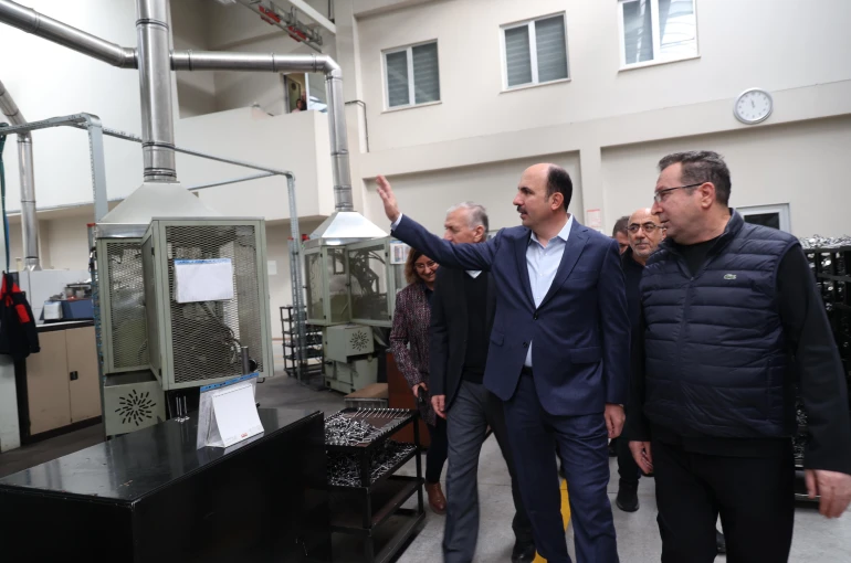 Başkan Altay: “Ulaşım ve konut sorunu için çalışıyoruz”