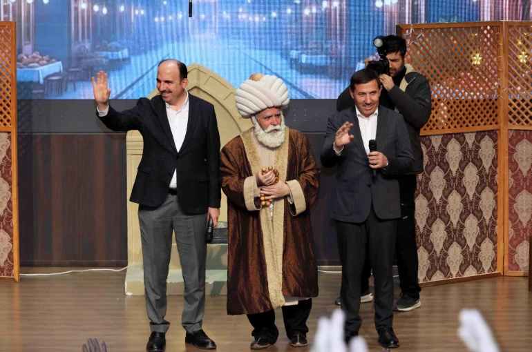 Başkan Altay ve Başkan Kılca’dan “Bir Başka Ramazan” tiyatrosuna ziyaret