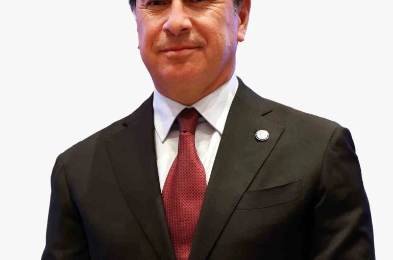 Başkan Aras: "Atatürk, dünya tarihinin gördüğü en önemli liderlerden biridir" 