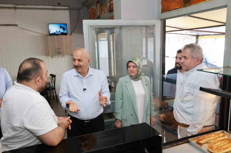 Başkan Büyükgöz: "Şehrimizi birlikte yönetme anlayışıyla hareket ediyoruz" 