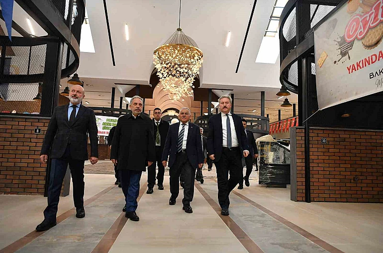 Başkan Büyükkılıç, Çarşı Melikgazi’ye inceledi 