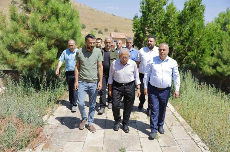 Başkan Büyükkılıç: "Durmak yok. hizmete, koşmaya devam"