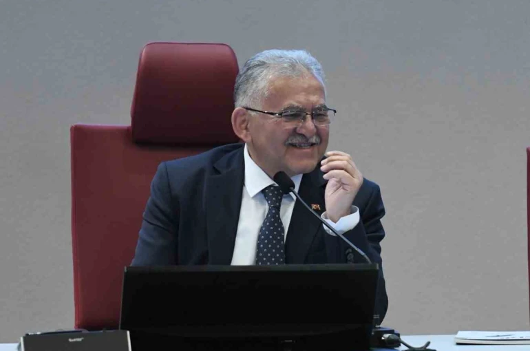 Başkan Büyükkılıç: "En ucuz su tarifesinde yine ilk sıralardayız" 