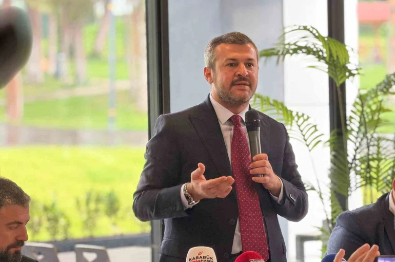 Başkan Çetinkaya: "Parkı yakanın suyu da, otobüs kartı da kesilecek" 