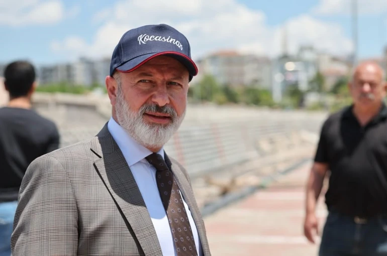 Başkan Çolakbayrakdar: "Bir kentsel dönüşüm projesi bitiyor, yeni projenin müjdesini veriyorum"