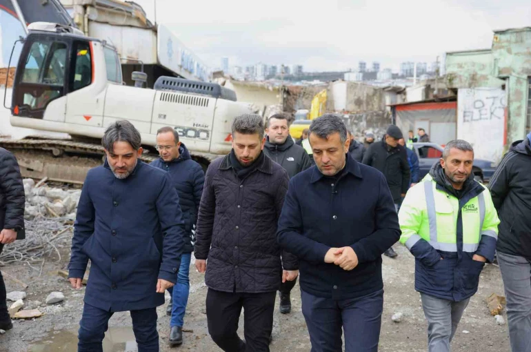 Başkan Doğan: "Gülsan Sanayi Sitesi’nin yıkımı 2 aya bitecek" 