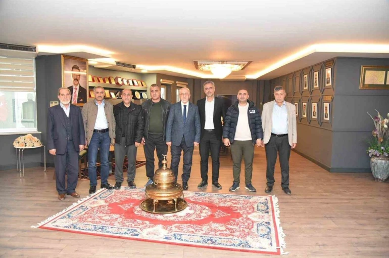 Başkan Dumandağ: "Elazığ’ın her alanda daha ileriye gitmesi için ortak akılla hareket etmeye devam edeceğiz" 