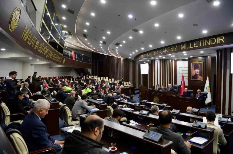 Başkan Er: "269 araç 1117 personelle sahada olacağız" 