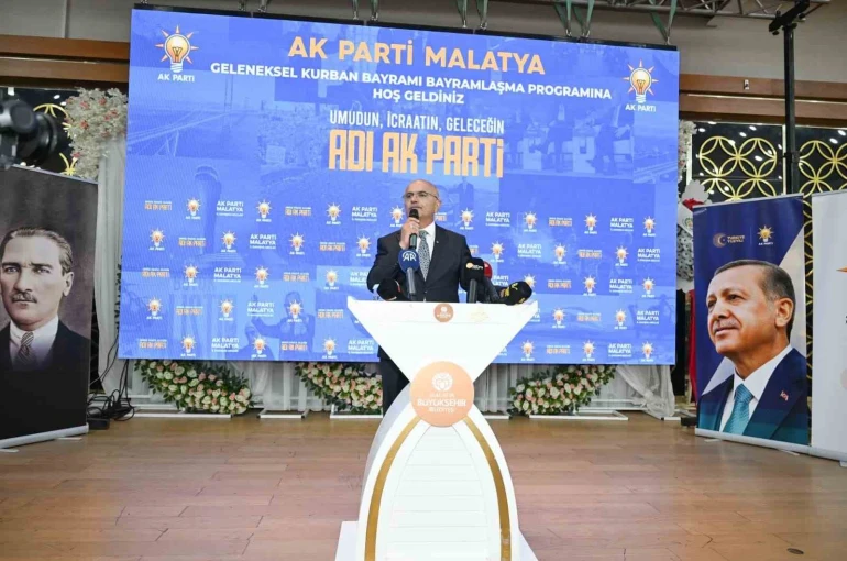Başkan Er: "Malatya’mız güçlü bir şekilde ayağa kalkıyor" 