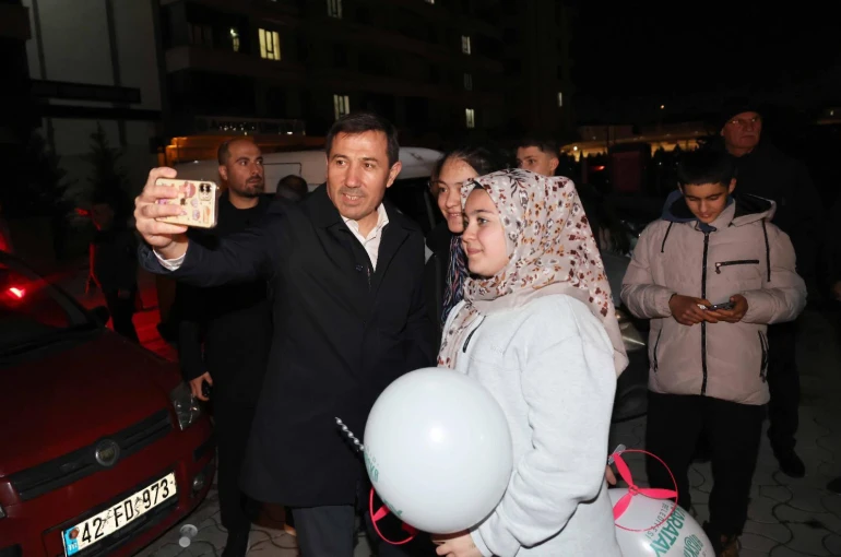 Başkan Kılca Ramazan’ın ilk Teravih Namazında vatandaşlarla buluştu