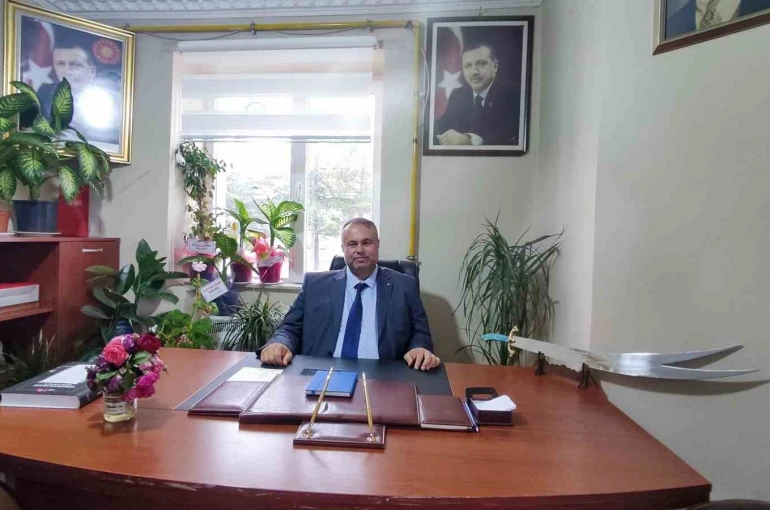 Başkan Önür’den CHP’li Çifteler Belediyesi’ne kandil eleştirisi